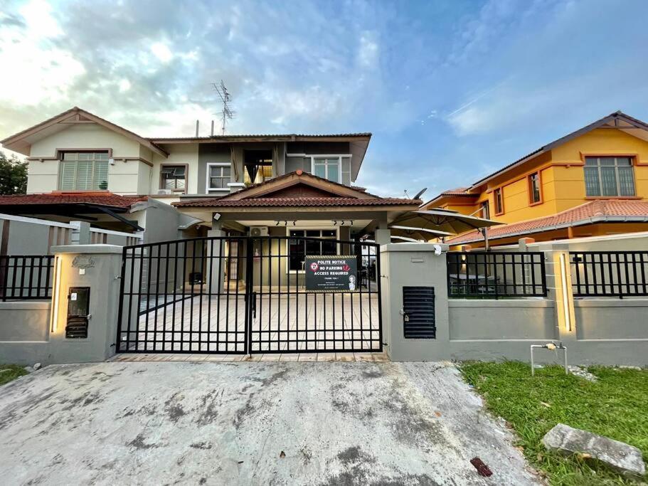 Rumah percutian Cozy Karaoke Bbq Bukit Indah Jb Johor Bahru