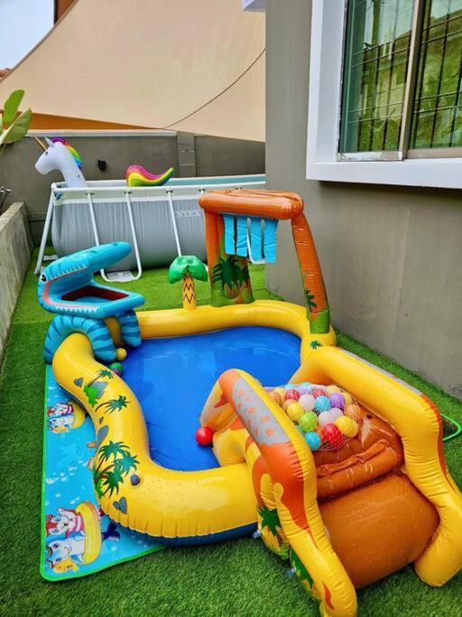 Rumah percutian Cozy Karaoke Bbq Bukit Indah Jb *